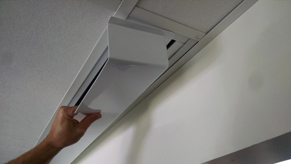 4' White Linear Air Diverter for a 3 Slot Vent (5.5" wide)