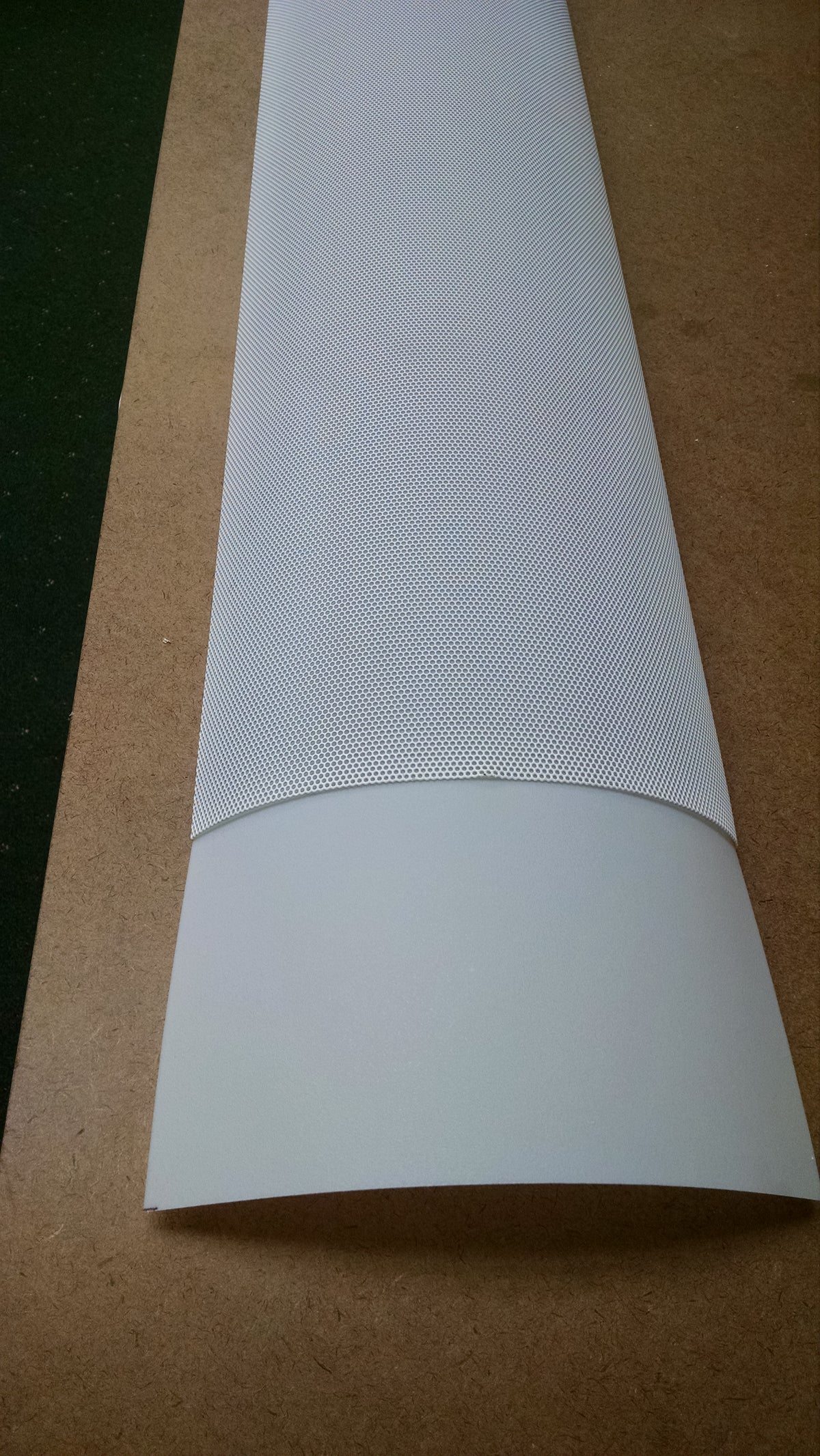 White Flexible Replacement Lenses for Mesh Baskets, Widths 3in-9.875in - 1800ceiling