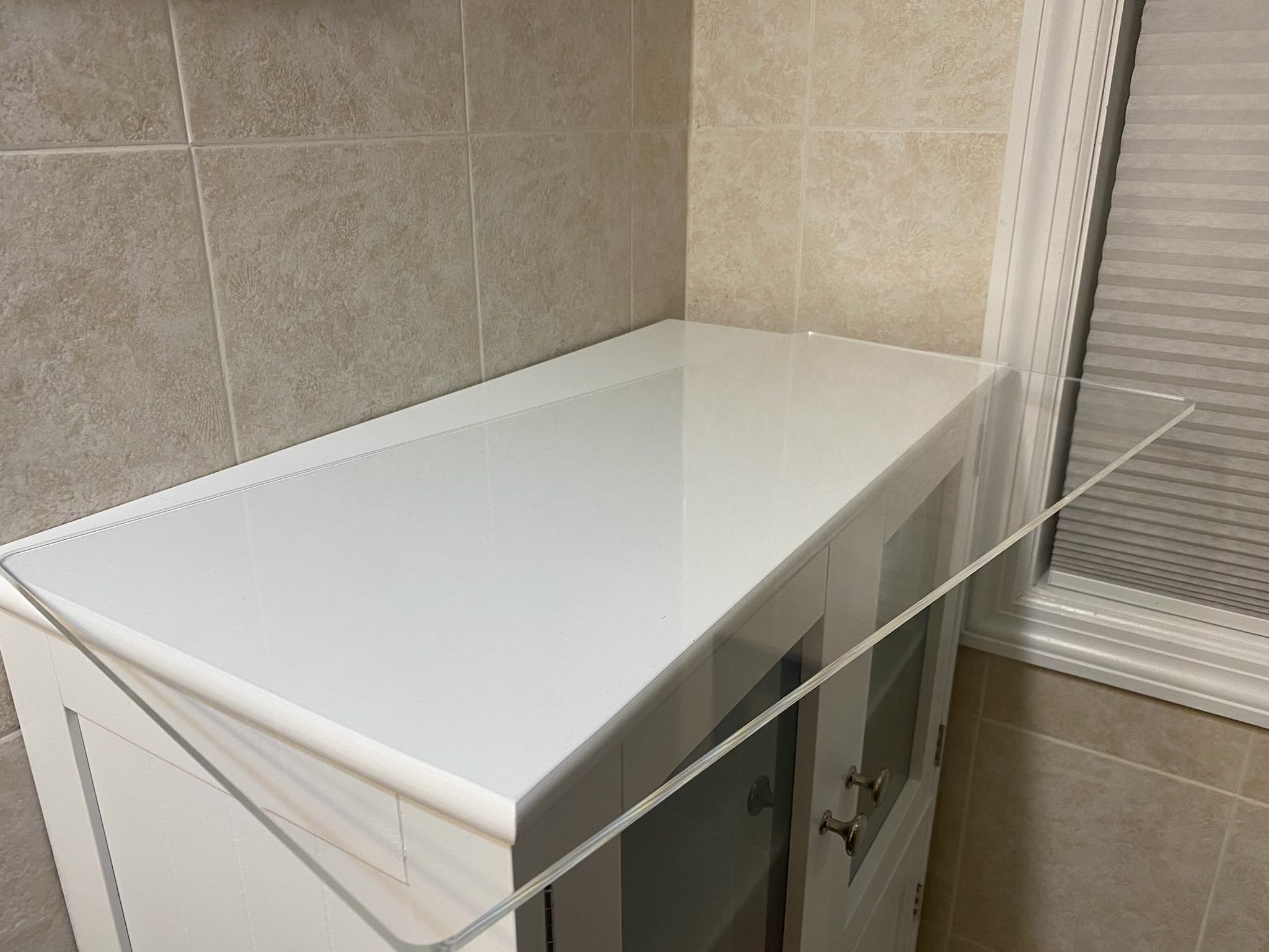 Custom Clear Acrylic Table Top - 1800ceiling