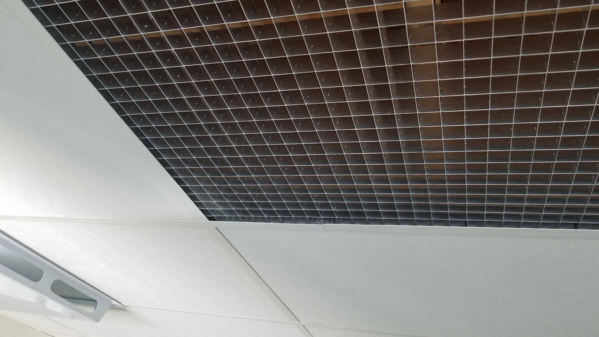 1" x 1" Mill Finish Aluminum Egg Crate, 1" Thick, (#4761MF) - 1800ceiling