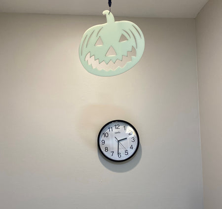 Glow In The Dark Jack o'lantern - 1800ceiling
