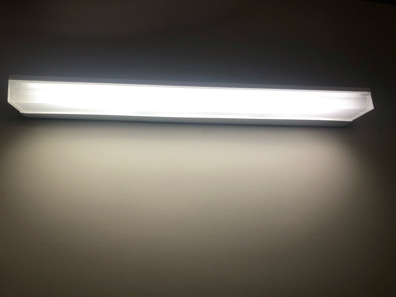 L-Shaped Lens with Clear End Cap 5.25 W x 2.625 H x 48.25 L - 1800ceiling