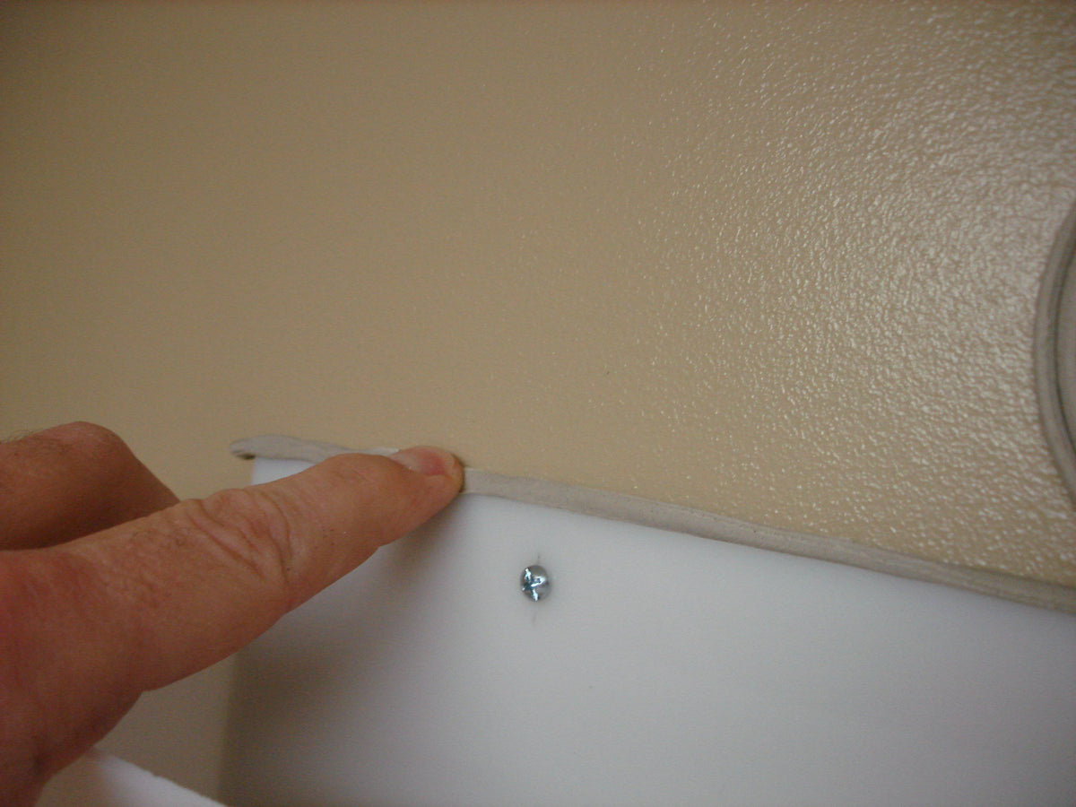 Wall Leak Diverter - 1800ceiling