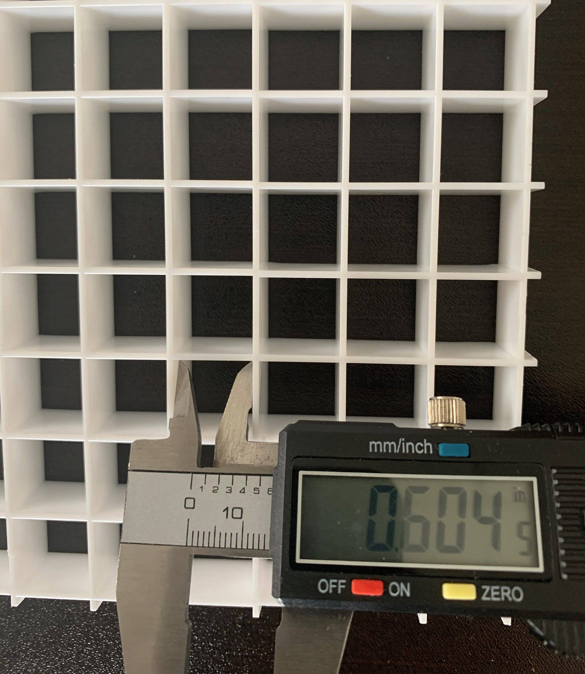 White Egg Crate: Stock Size: 29-3/4" x 59-3/4" - 1800ceiling